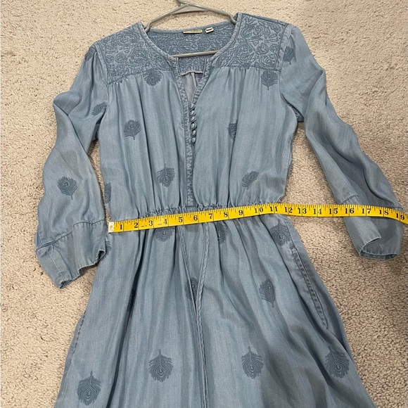 Holding Horses brand chambray dress tie waist embroidered,  size small. - Picture 5 of 14